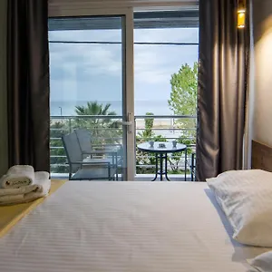 Apartment Nikolaidis, Nea Plagia