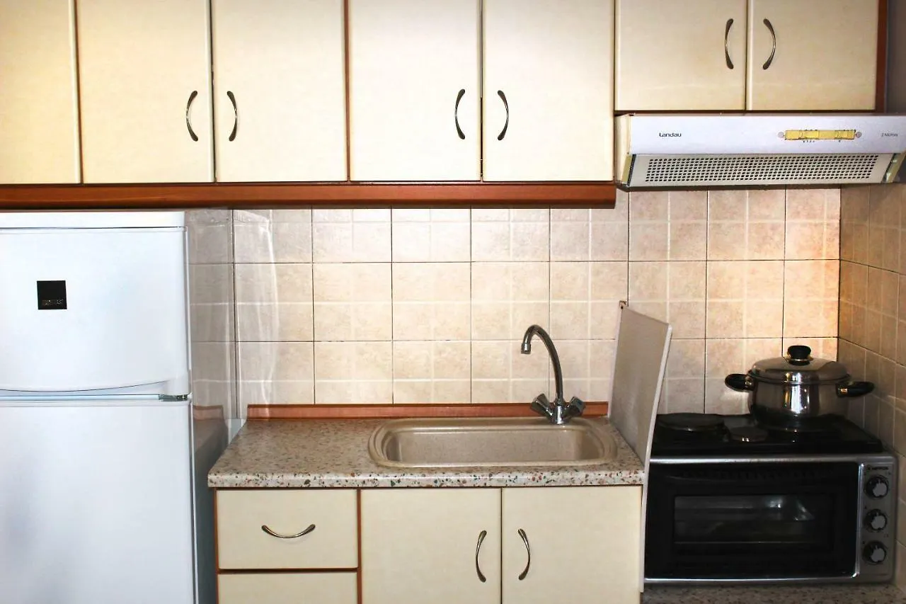 Studio Margarita Apartment Nea Plagia 0*,  Greece